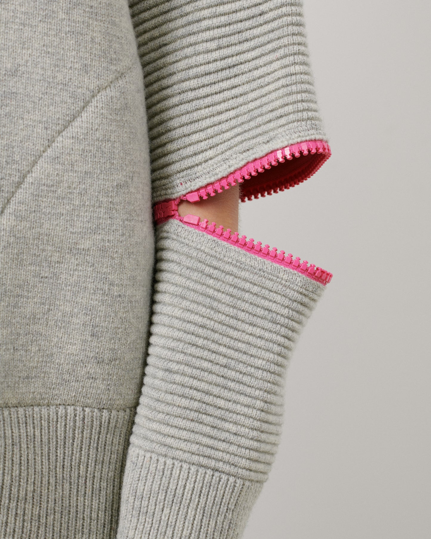 Grey - Pink Zip