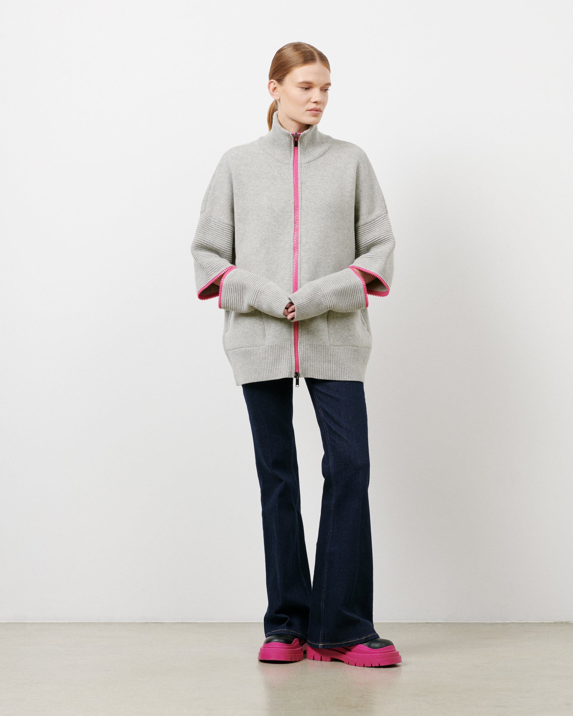 Grey - Pink Zip