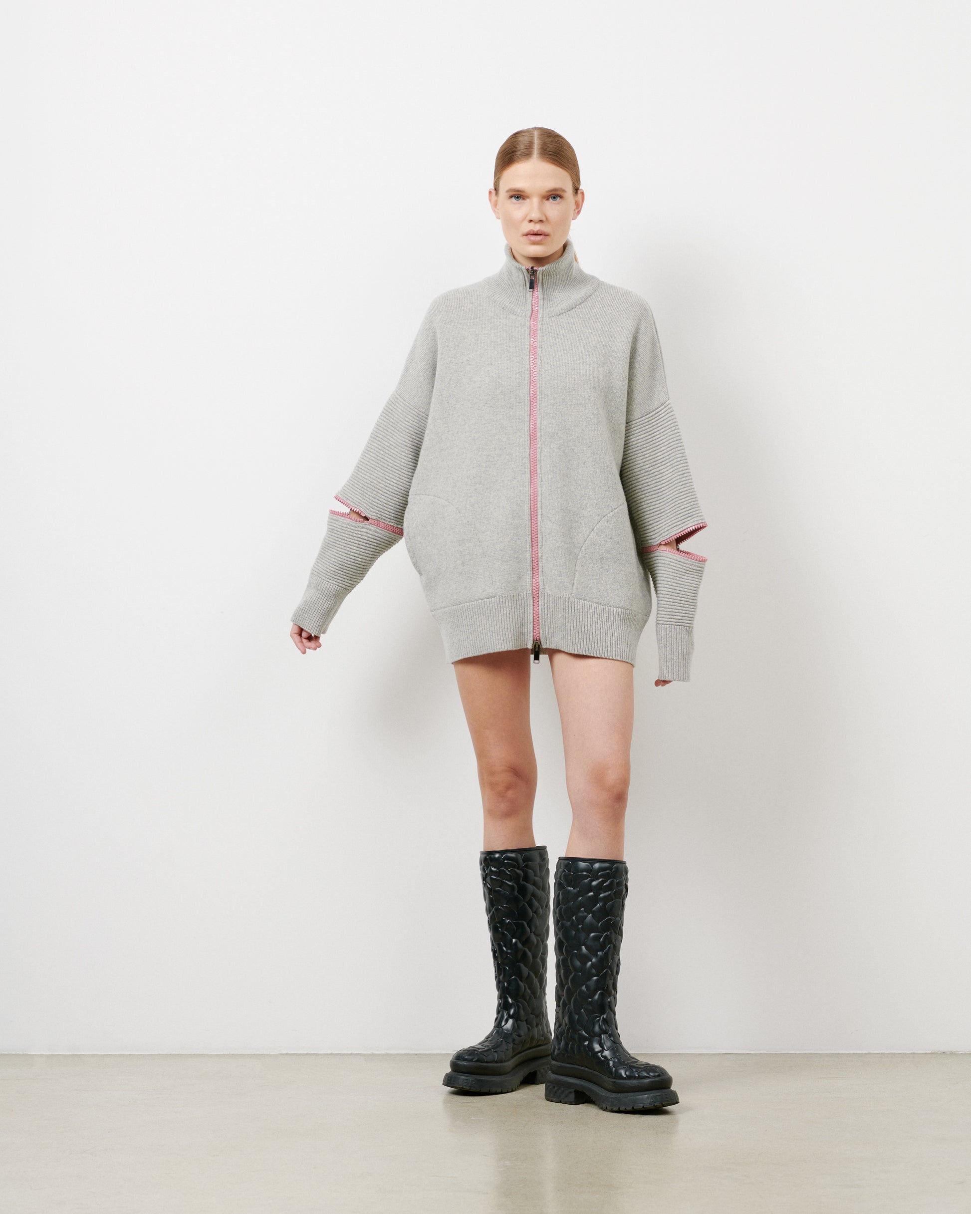 Grey - Rose Zip